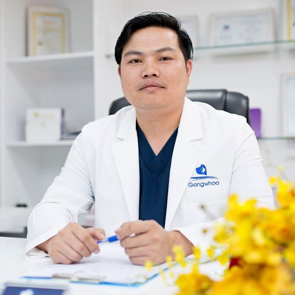 Bác sĩ Phùng Mạnh Cường - Giám đốc Bệnh viện Thẩm mỹ Gangwhoo.